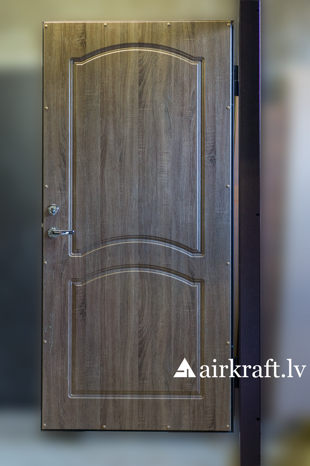 Metāla durvis ar MDF apdari — modelis 015